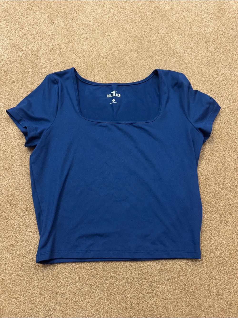 Hollister Short Sleeve Square Neck Tee - Blue size medium